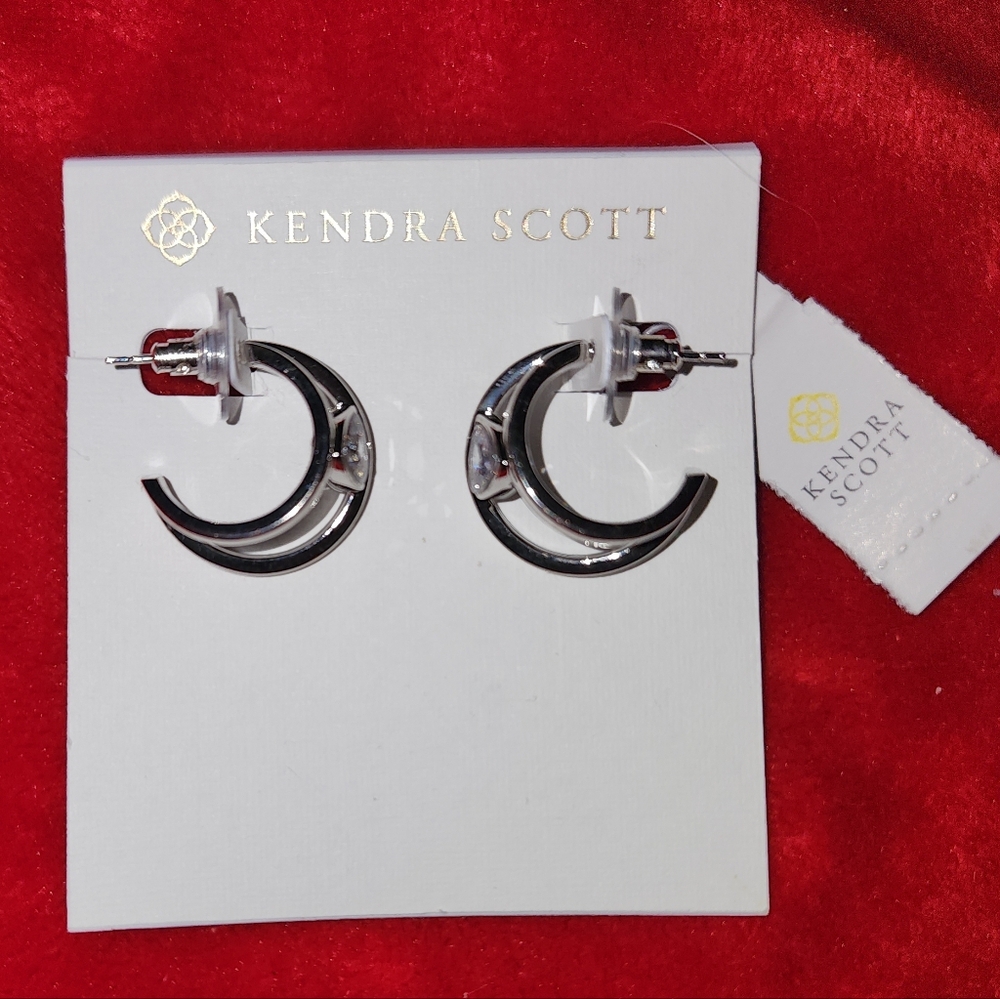 ✨️NWT Kendra Scott Statement Earrings/ Crescent Shape / Stunning ✨️